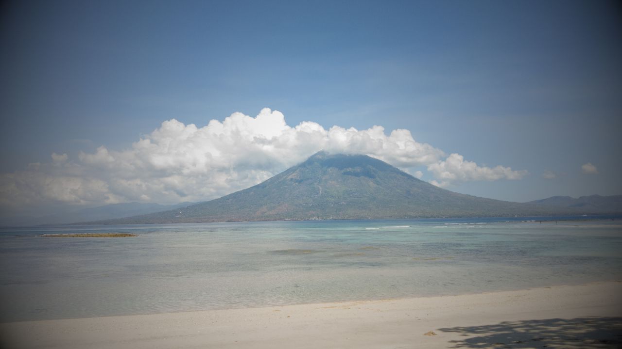 Lewotolok, Indonesia